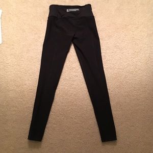 Victoria's Secret black yoga pants