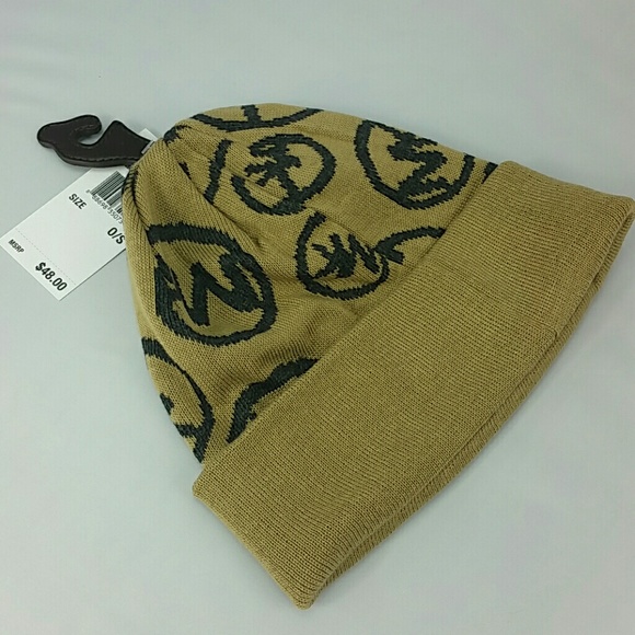 🚨LAST DAY🚨💯Authentic Michael Kors beanie - Picture 3 of 4