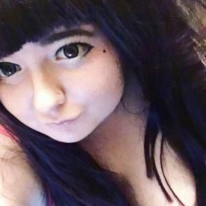 Meet your Posher, Alaina