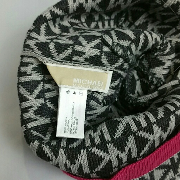 🚨LAST ONE🚨Michael Kors Beanie● NWT●100%Authentic - Picture 4 of 4