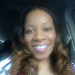 Meet your Posher, Debbie