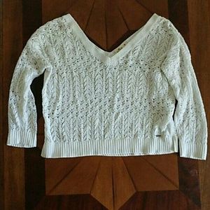 White knitted Hollister top.
