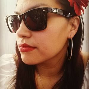 Meet your Posher, Michele