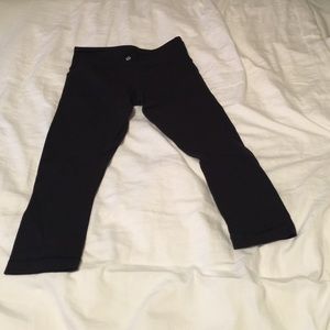 Lululemon crop leggings