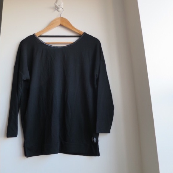 Victoria's Secret lounge top