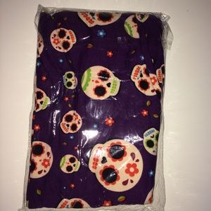 NIB LuLaRoe OS Halloween Sugar Skulls Leggings
