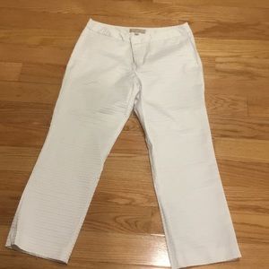 Banana Republic embossed, white capris.