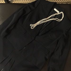 Tahari Navy white pinstripe skirt suit 18 classic