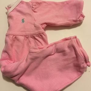 Ralph Lauren - runs small size 6months listing as 3