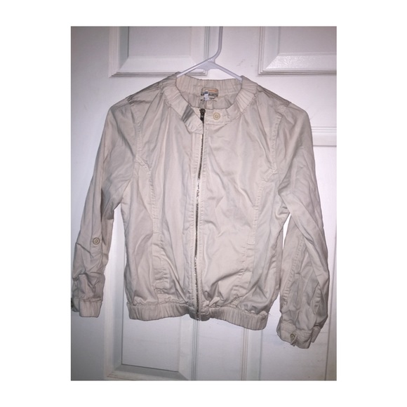 Creme color light weight bomber jacket - Picture 4 of 5