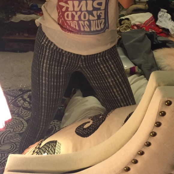 High End Leggings View 4
