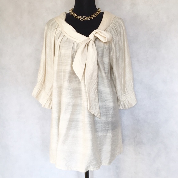 Vertigo Paris Ivory Blouse - Picture 2 of 4