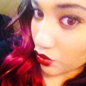 Meet your Posher, Jene