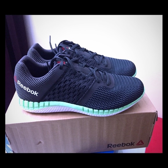 Reebok Sneakers !
