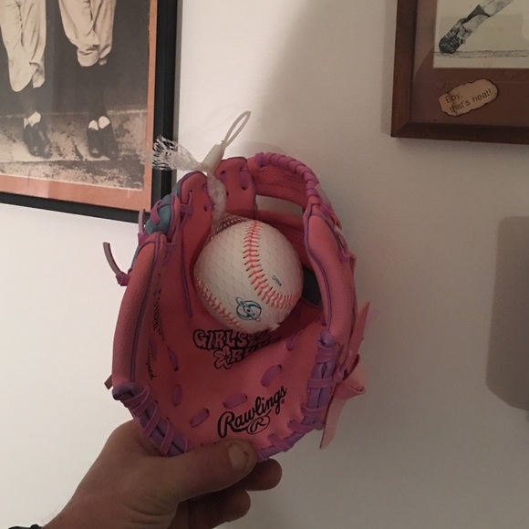 Little Girls Rawlings Baseball Glove and Ball