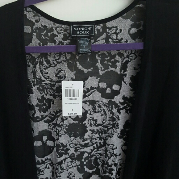 Cardigan - Picture 2 of 4