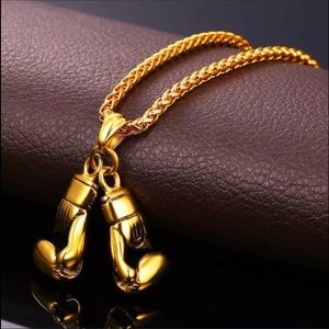 New 18K gold glove necklace