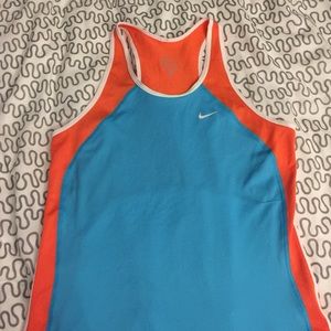 Women's Nike Dri-Fit Tank!❤️