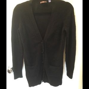 Black cashmere boyfriend cardigan sweater