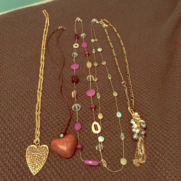 Bundle of 5 long necklaces