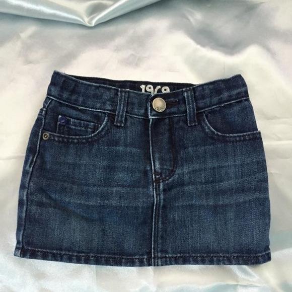 Baby Gap mini skirt 18-24 months