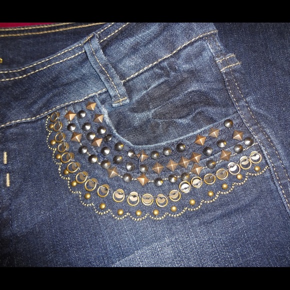 Stud Embellished Skinny Jeans - Picture 2 of 3