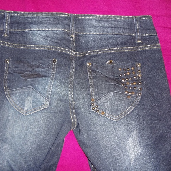 Stud Embellished Skinny Jeans - Picture 3 of 3