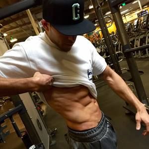 Meet your Posher, Carlos