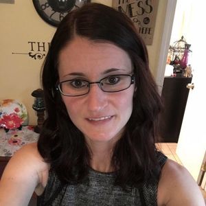 Meet your Posher, Carlee