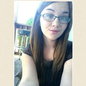 Meet your Posher, Brittney