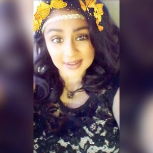 Meet your Posher, Reyna