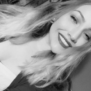 Meet your Posher, Vianka