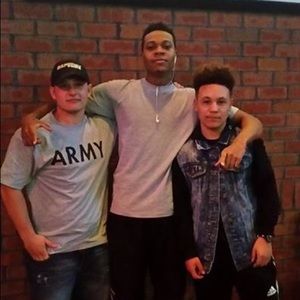 Meet your Posher, Phil