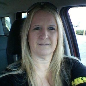 Meet your Posher, Yvette