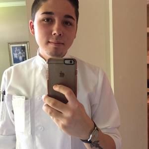 Meet your Posher, Patrick