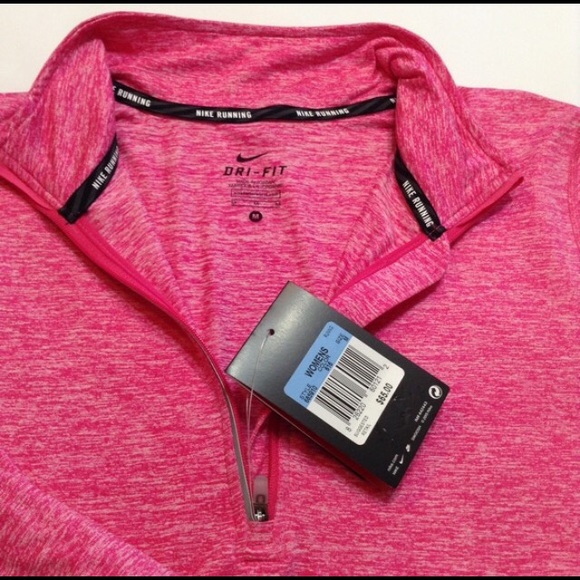 Nike pullover w/ thumbholes❗️LAST ONE❗️ - Picture 2 of 4