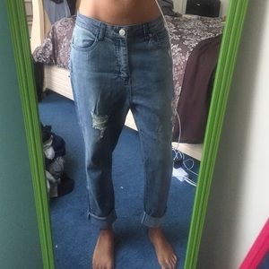 NEW BOYFRIEND JEANS; MUST GO