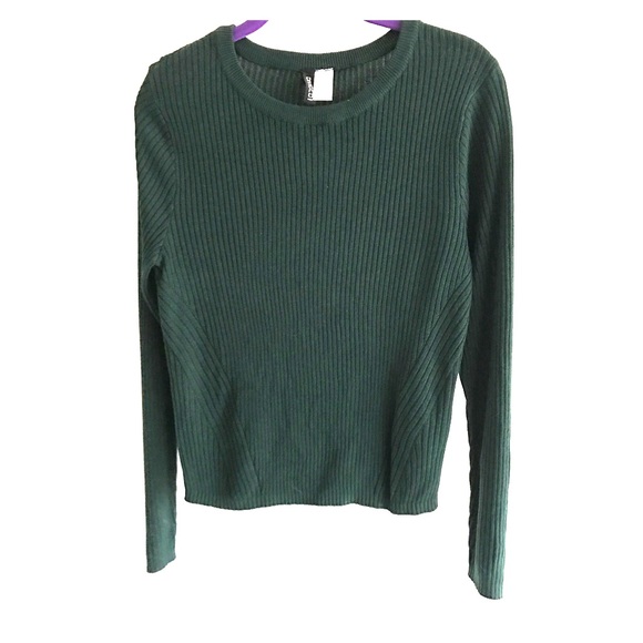 H&M Divided Dark Green Sweater