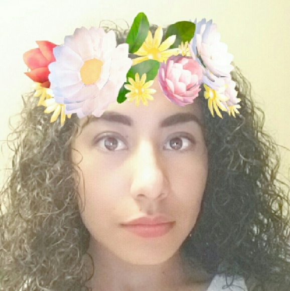 Meet your Posher, Iliana - Picture 1 of 1