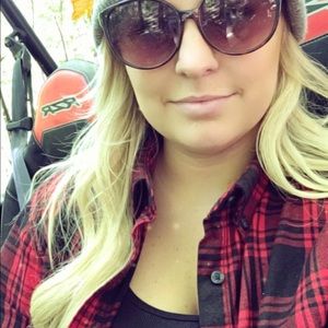 Meet your Posher, Allison