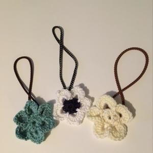 3 crochet headbands