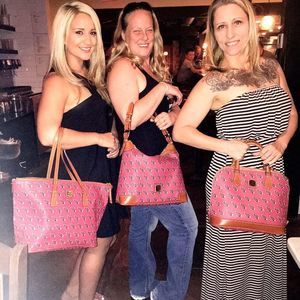 Meet your Posher, Aimee