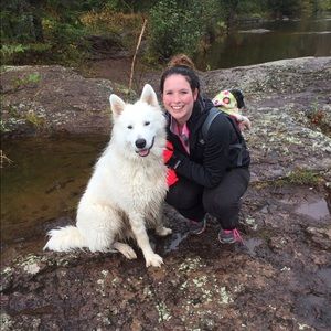 Meet your Posher, Brenna