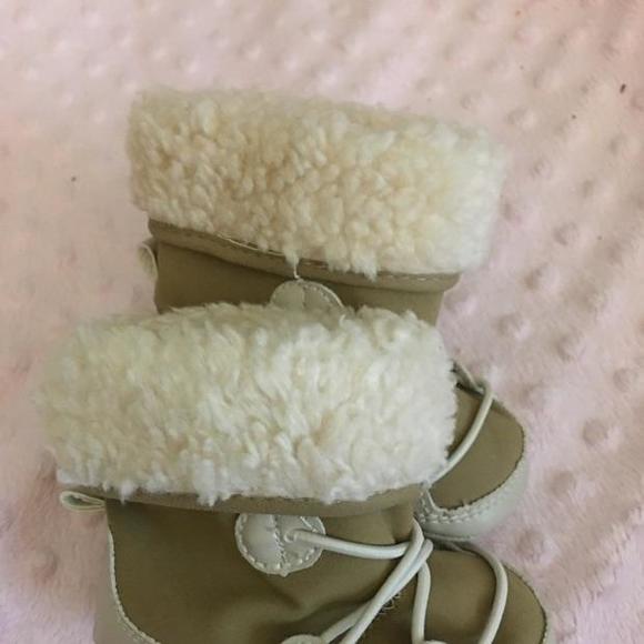 Soft sole winter boots - Picture 3 of 3