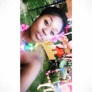 Meet your Posher, Alegra