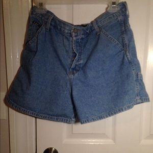 Levi shorts