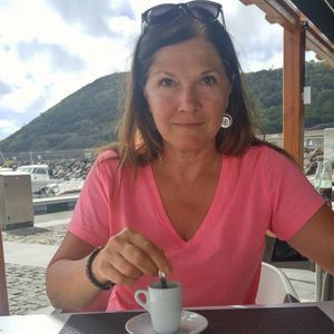 Meet your Posher, Sharon