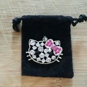 Hello kitty pendant