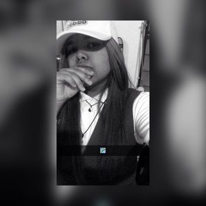 Meet your Posher, Elyshaned