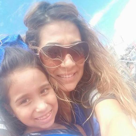 Meet your Posher, Valarie